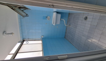 A4050 18.jpg